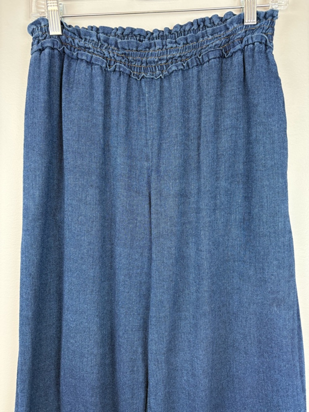 Anthropologie Wide Leg Jeans Size XS Slit at Ankles Ruffle Waist Comfy Cute - Picture 2 of 12